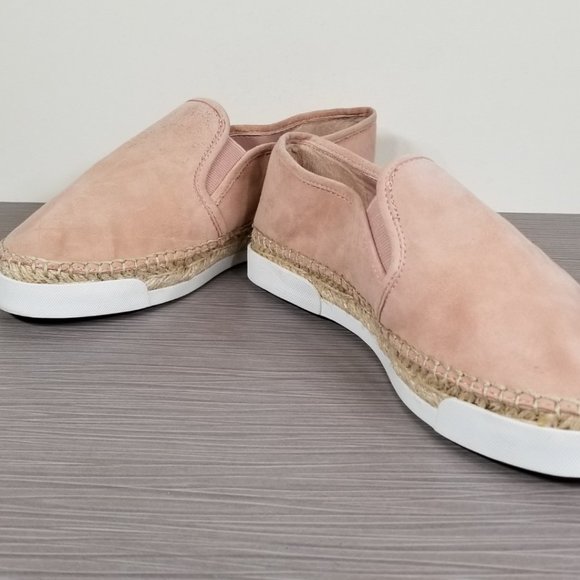 Vince Camuto Tambie Slip-on Sneaker, Light Pink Suede, Womens Size 6 M / 36.5 - Picture 4 of 10